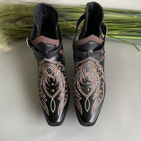 Western Cutout Studded Stitched Ankle Bootie Fits Sz 10 - Picture 3 of 10